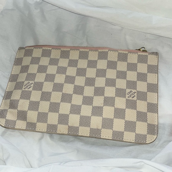 Preloved Louis Vuitton Damier NEVER FULL LARGE POUCH - Picture 1 of 9